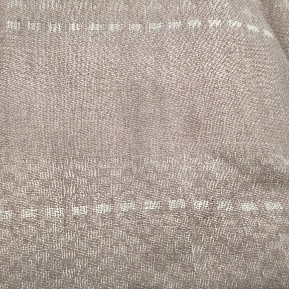 Gentle Fawn Light Pink Soft Wrap Fringed Layering Blanket Scarf Size M/L NWT - Picture 6 of 8